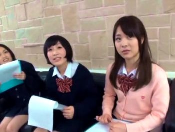 清純系なJK3人をスカウトナンパ→初めてのAV出演に戸惑いながらも大人チンポで絶頂ｗ巨乳女子校生美少女ナンパの無料セックス動画