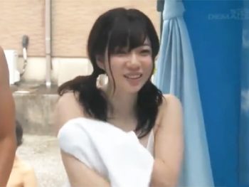 素人美女がMM号で押しに負けて中出しパコ開始！巨乳素人美少女中出しのエロ動画