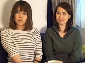 ビッチ親子をナンパ→二人揃ってデカチンで乱れまくりｗ巨乳美少女人妻中出しナンパ3Pのアダルト動画