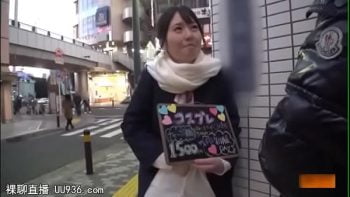 溝の口のJKコスプレカフェ店員をナンパ→仕事後に駆けつけパコ素人女子校生美少女コスプレナンパのアダルト動画