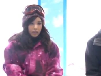 男友達と素股してたら一線を越えてしまった巨乳素人巨乳素人美少女パイパン中出し盗撮のアダルト...