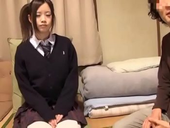 制服やスク水姿でチンポを咥える淫乱娘のドスケベセックス女子校生美少女水着顔射のアダルト動画