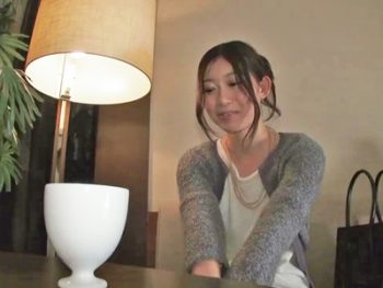 初めての不倫SEXにハマって繰り返す素人妻巨乳素人人妻のアダルトエロ動画