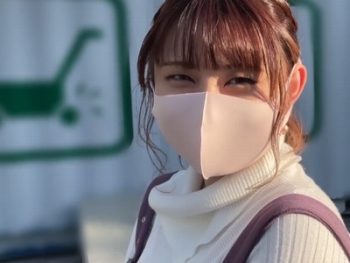 笑顔がエロ可愛い最強素人さんを串刺し3Pで個人撮影！素人美少女ハメ撮り3PのAV無料動画