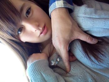 男女が2人っきりのお泊りデートで恋人のようなエッチ巨乳美少女上野莉奈のエロ動画