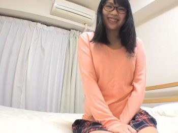 眼鏡の地味目女子が水着パンストで調教パコ→キモ親父の言いなりになってアヘアヘ絶頂コスプレパンストめがねのアダルト動画