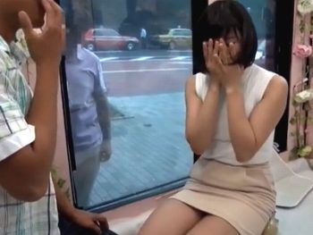 賞金のためにヤルところまでヤっちゃうデカ尻素人！巨乳素人ナンパ盗撮のアダルト動画