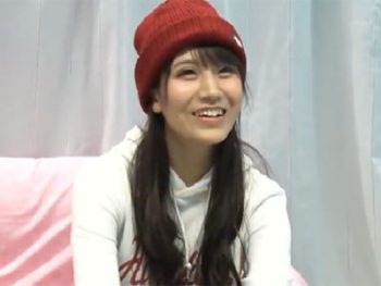 お悩み相談という名目で初対面チンポを励ます素人娘→まさかの四連続射精に驚愕の表情素人お姉さんフェラ手コキのアダルト動画