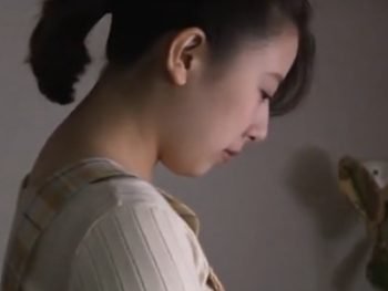 近所でも有名な爆乳妻が隣人に狙われて強制レイプ！巨乳人妻レイプの無料エロ動画