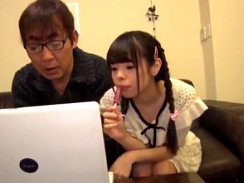 まだ毛も生えていないような愛娘に手を出す鬼畜親父の調教記録美少女ハメ撮り近親相姦のAV動画