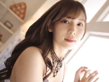 ドSの痴女がマゾ男に追撃中出しを迫る連続ファック美少女痴女中出しのアダルト動画