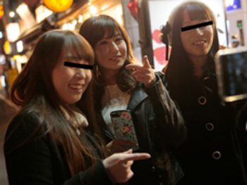 終電逃しちゃったほろ酔いJDをゲットして連れ込み撮影！巨乳素人お姉さんハメ撮りナンパのエロ動画