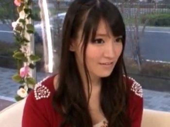 八重歯が可愛いムッチリ系の童顔JDが赤面しながら最後までハメ倒し巨乳素人美少女ナンパのアダルト動画