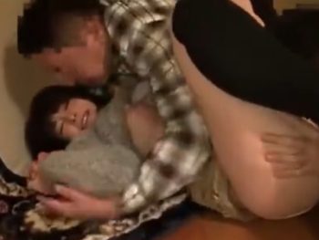 美少女宅に突撃して3P中出しレイプ仕掛ける人間のクズ素人美少女中出しレイプ3Pのアダルト動画