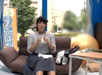 終始マングリ返しでアナル開発！アナルの奥の奥に大量中出しされた素人さん素人中出しナンパ盗撮マッサージアナルのアダルト動画