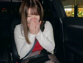 24歳のSEXの逸材を発見！とにかく女の潤いが欲しいという全身欲求不満なガチ素人巨乳素人顔...