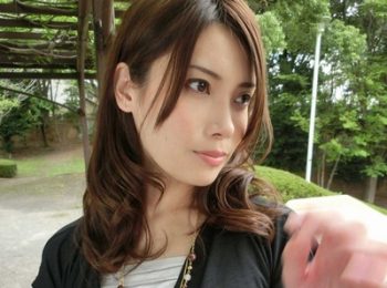 別嬪妻の不倫告白…夫や家族のために見世物にまで落ちた奥様巨乳人妻中出し桐谷かすみのAV動画