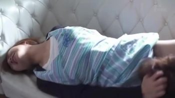 それでも股間は湿ってしまう人妻をまんぐりピストン！巨乳お姉さん人妻レイプの無料ポルノ動画