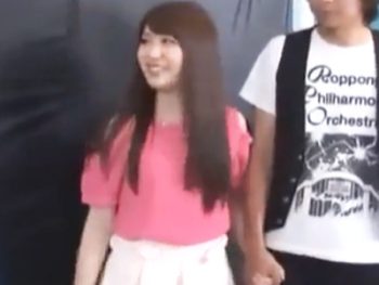 下品なクレーンゲームで失敗して落ちると彼氏の目の前で男優に寝取られちゃう罰ゲームｗ素人美少女中出しのアダルトSEX動画