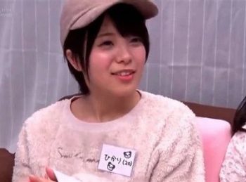 上玉な童顔素人をナンパGET！100の質問に答えさせて成り行きのまま大乱交ｗ美少女ギャルナンパ乱交のアダルト動画