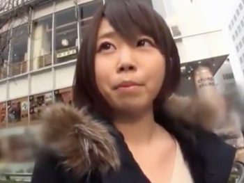 新宿でナンパした童顔女子を即日ハメ素人ハメ撮りナンパ潮吹きのアダルト動画