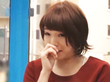 医者を旦那に持つ超カワイイ童顔若妻がMM号でパイパンにされてチンポ挿れられてしまうｗ素人美少女お姉さん人妻パイパンハメ撮りレイプのエロ動画