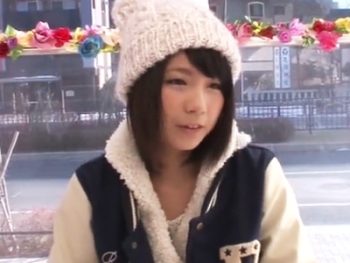 JDが媚薬を仕込まれトランス状態でお漏らしアクメｗ素人美少女顔射潮吹きのアダルトエロ動画