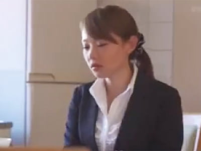OL妻が巨乳美人すぎて次々と他の男に犯されるお姉さん人妻OLレイプの無料ポルノ動画