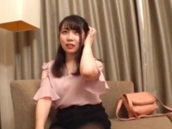 奥手女子、1年以上彼氏がいないご無沙汰素人さんとハメ撮り成功素人ハメ撮りナンパのアダルト動...