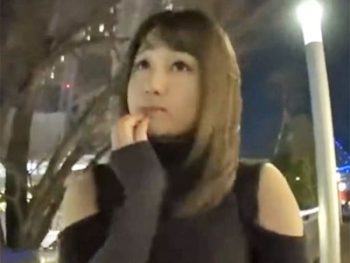 新婚ホヤホヤの若妻をナンパ→ホテルに連れ込み即ハメ性交素人人妻中出しハメ撮りナンパの無料エロ動画