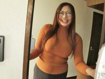 仙台のムッチリ美女が欲求不満で自ら応募→大人しい見た目に反して鬼イキ巨乳素人お姉さんめがね...