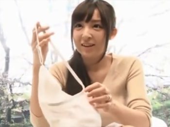 彼氏持ちの素人娘が騙されハメで中出しされてNTR堕ち素人お姉さん中出しマッサージの無料エロ動画