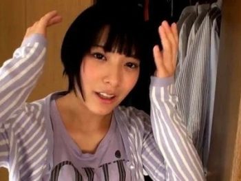 超絶美少女が30歳をこえて手を握ったこともない童貞くんを優しく筆おろし美少女童貞中出し阿部乃みくのAV動画