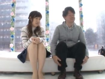 MM号に乗ってしまった美女がカメラ前で恥じらいパコ素人お姉さんのアダルト動画