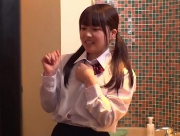 めちゃくちゃ可愛い眼鏡JKが初めてのパパ活!?キモ親父に買われながらも一生懸命奉仕する真面目女子女子校生美少女めがねのアダルト動画