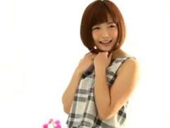 巨乳美少女が貯めまくったザーメンの中出し受け入れ巨乳美少女中出し3Pの無料アダルト動画