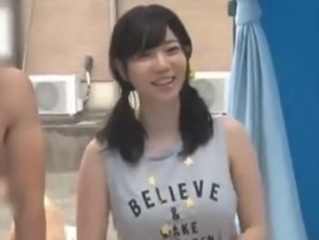 巨乳素人娘が男友達と一線を越える中出しセックス！巨乳素人美少女中出しのエロ動画