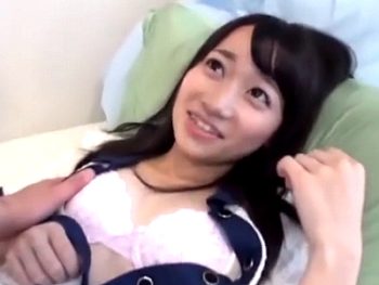 神カワJDナンパ→勃起チンポ見せつけてなし崩しハメｗ素人中出しナンパのセックス動画