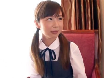 童顔の童顔美少女と円光パコでザーメン大量ぶっかけ女子校生美少女ロリぶっかけのアダルト動画