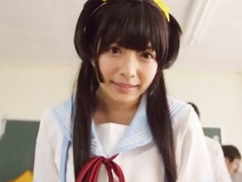 デカマラついたまま子供の頃にタイムスリップ！イジっ子だった生意気女子に復讐レイプ美少女水着中出しレイプのエロ動画