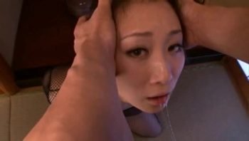 美巨乳熟女の久々SEXに悶え喘ぐ姿にチンポギンギン丸ですよ巨乳痴女人妻顔射フェラ手コキぶっ...