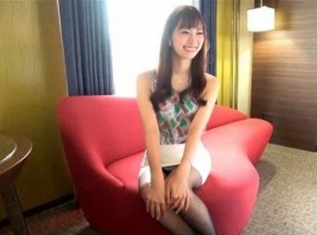 元気な笑顔と健康的なボディ！おっとりしていながらもSEXになると活発になり過ぎるドスケベ娘巨乳お姉さんハメ撮りのアダルト動画