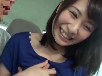 中出しされたチンポまでお掃除してしまう美人奥様ｗ素人人妻中出しナンパのAV動画