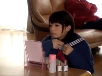 可愛すぎるJKの妹に中出しする兄の友達女子校生美少女中出し麻里梨夏のエロ動画