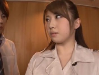 むっちり巨乳なお姉さんのパイパンを使ったマンズリでザーメン駄々漏れ巨乳お姉さんパイズリのエロ動画