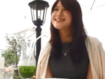 不倫サイトを利用し男を漁る欲求不満妻ｗ素人人妻ハメ撮りのアダルト動画