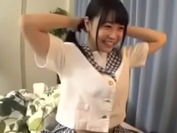 激かわJKがエッチなマンコでザーメンを搾り取る濃厚中出しセックス女子校生美少女中出しのアダルト動画