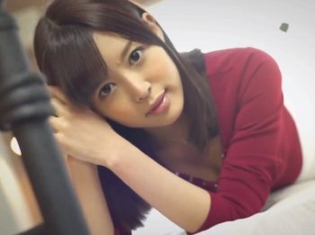 最強美女の移籍第一弾！デカチンを膣奥と本能で感じながら卑猥な表情に顔射パコ巨乳お姉さん顔射...