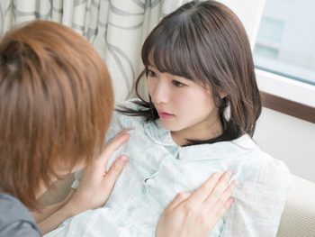 透き通るような透明感美少女とラブラブSEX素人美少女のアダルトエロ動画