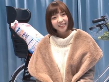 騙されてしまった素人お姉さんがハメ展開で満更でもなく絶頂素人お姉さんぶっかけのアダルトエロ動画